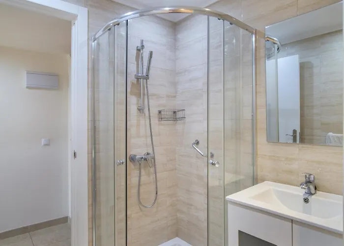 Marina View Sunny Appartement