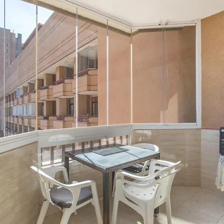 Marina View Sunny شقة فوينخيرولا
